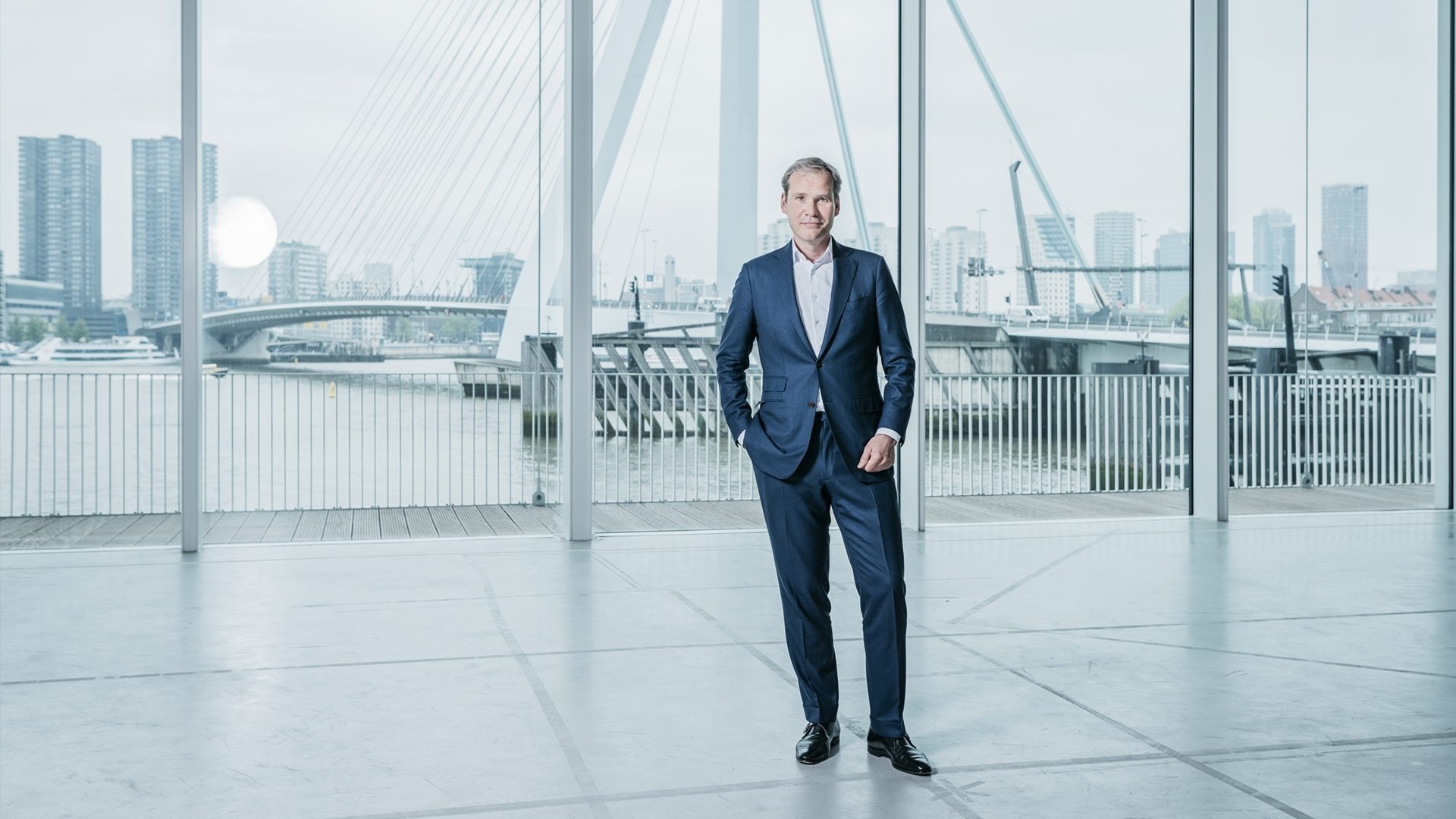 Joost Farwerck 02 Gregor Servais 1920x1080
