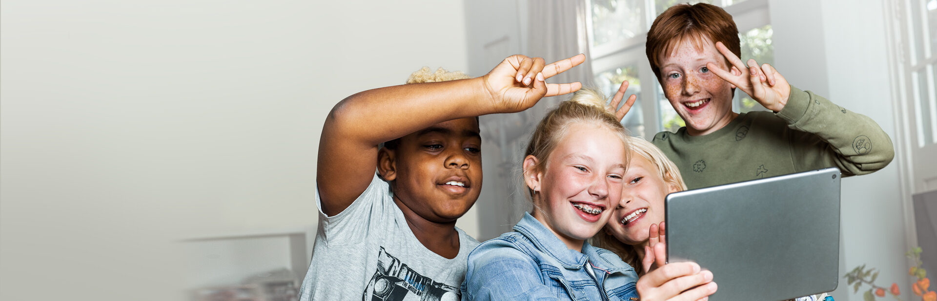 Coverbeeld KPN Jaarverslag 2018 1920x618