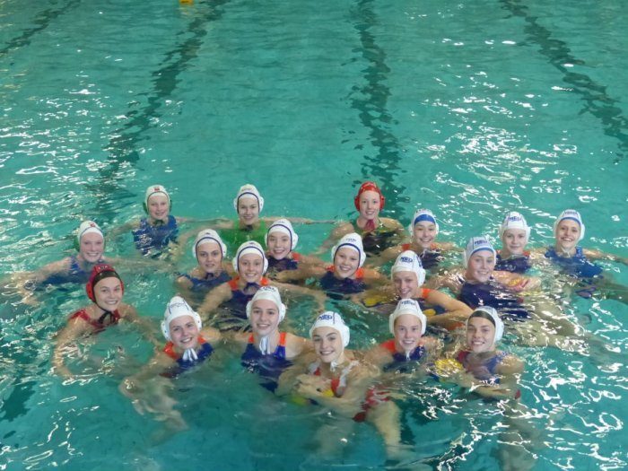Cid5053 Waterpolo Jong Oranje 700X525